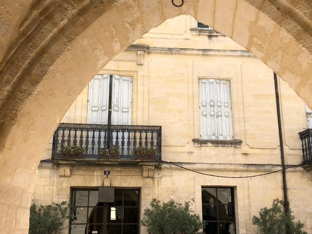 Uzes A Pied, Appartement Dans Cadre D'Exception 외부 사진