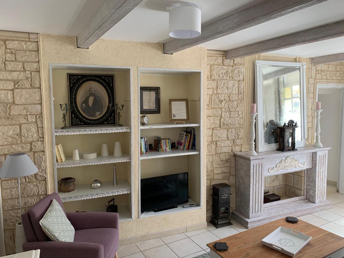 Uzes A Pied, Appartement Dans Cadre D'Exception 외부 사진