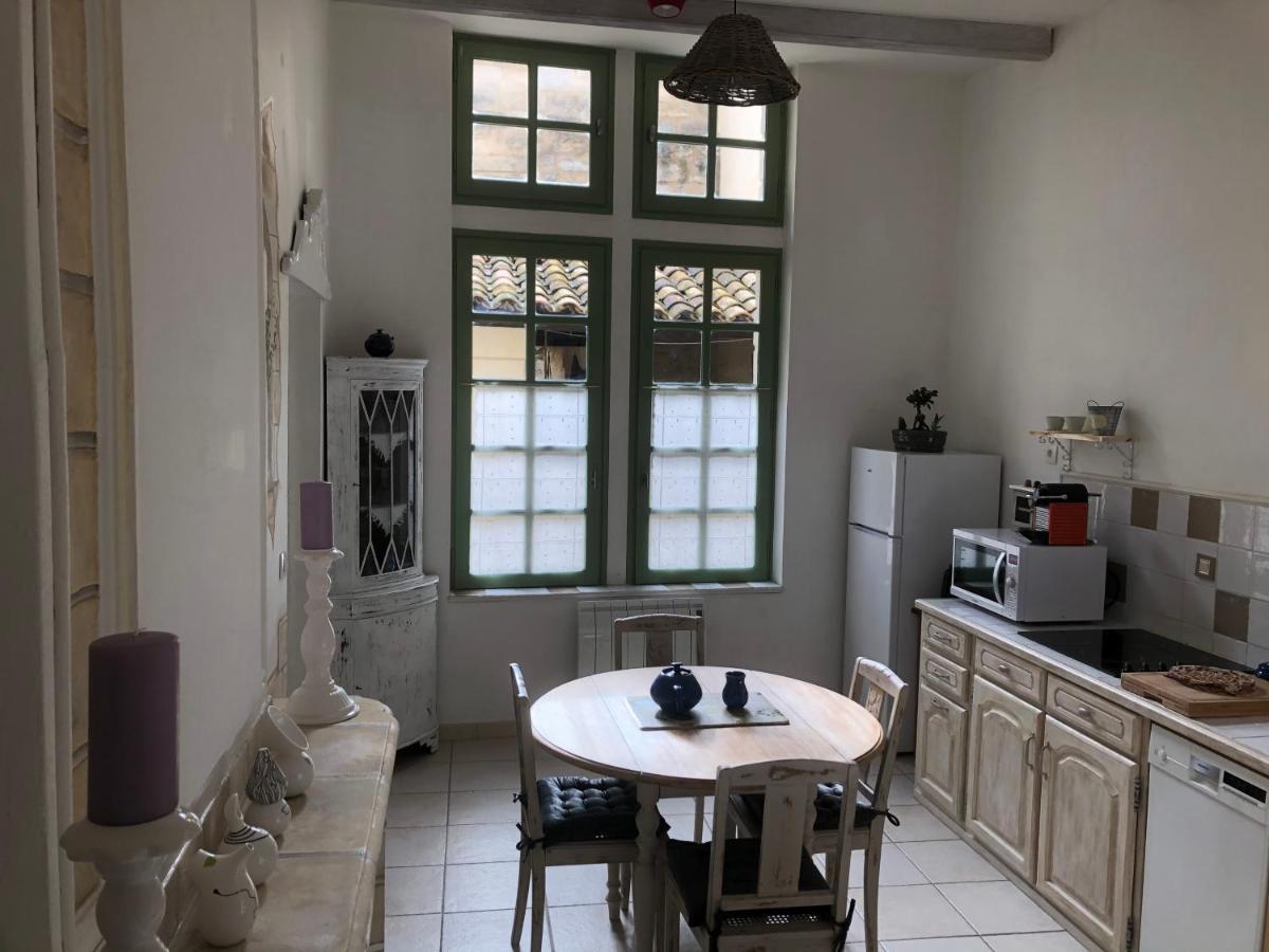 Uzes A Pied, Appartement Dans Cadre D'Exception 외부 사진